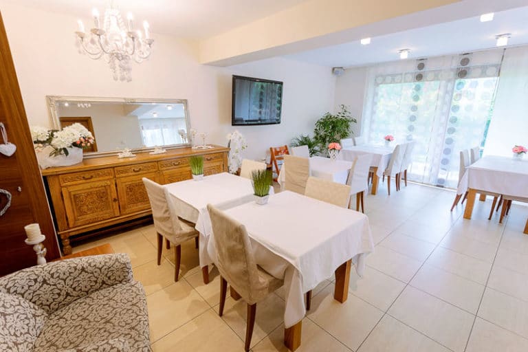 villa aina restaurant