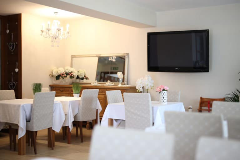 villa aina restaurant